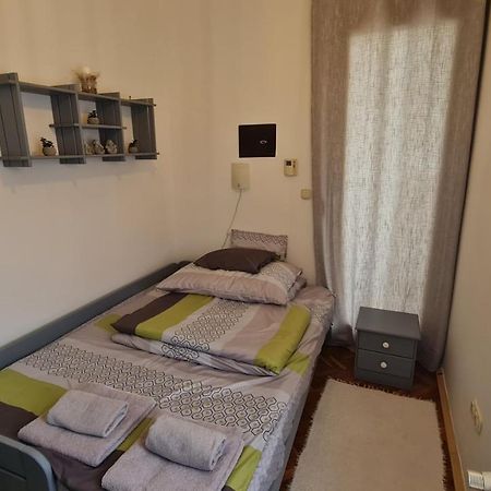 Ri-Jo Apartman Мохач Экстерьер фото